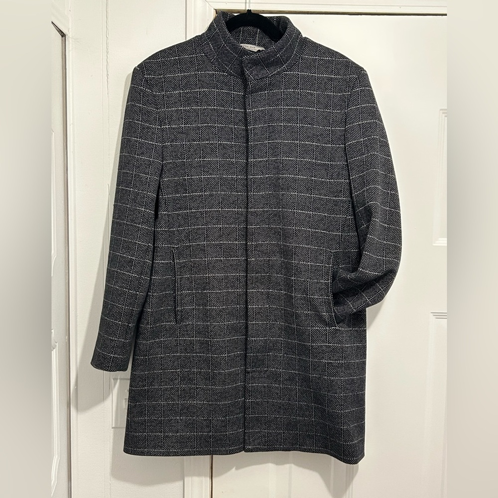 Zara Man Black and White Patterned Coat Size L